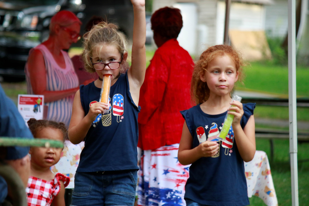 _U1A0134-1 4th of july westbrook park (1)